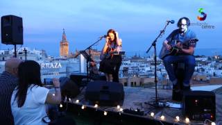 Vega: «Nel blu dipinto di blu (volare)» (Hotel Inglaterra – Live the Roof)