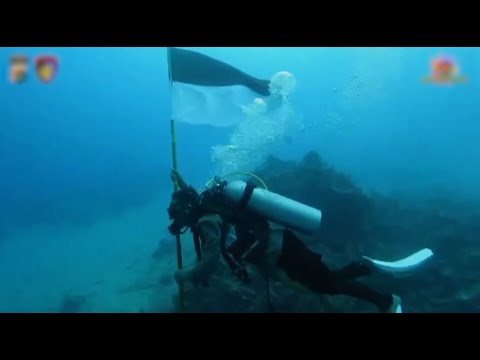 DITPOLAIR POLDA PAPUA &amp; SATPOLAIR POLRES SARMI KIBARKAN BENDERA