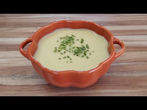 Creamy Leek & Potato Soup! Absolutely Delicious!