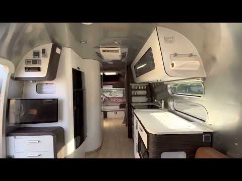 Airstream International 685
