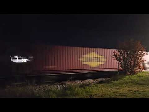 3MA5 PN "Linfox Express #2" (NR84, NR85), Melbourne to Adelaide, 2155, 17/9/24, Stawell VIC