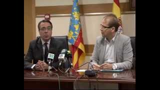 preview picture of video 'Rueda prensa Adrian Ballester haciendo balance de concejal del Ayuntamiento de Redován'