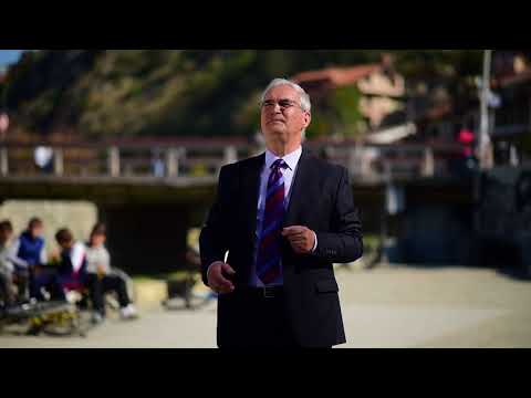 Sedat Kuçi - Pranë shtëpisë sate