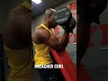 PREACHER CURL