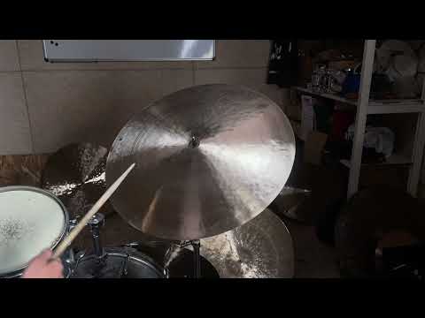 45. 2392g 22” Funch Classic flat ride