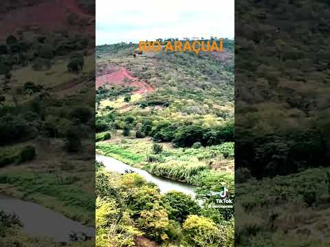 RIO ARAÇUAÍ MUNICÍPIO DE CHAPADA DO NORTE MINAS GERAIS