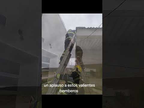 bomberos de rio mayo Chubut ayudando  en el temporal de vientos
