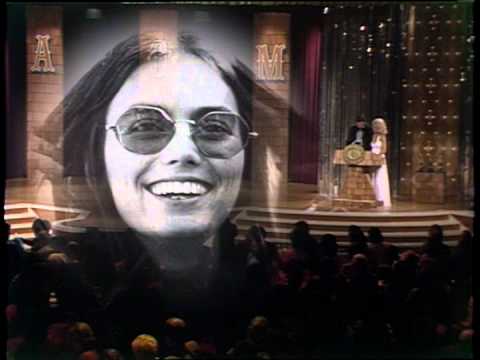 Crystal Gayle Wins Most Promising Female Vocalist - ACM Awards 1976