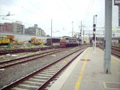 Il saluto dell' E655 172