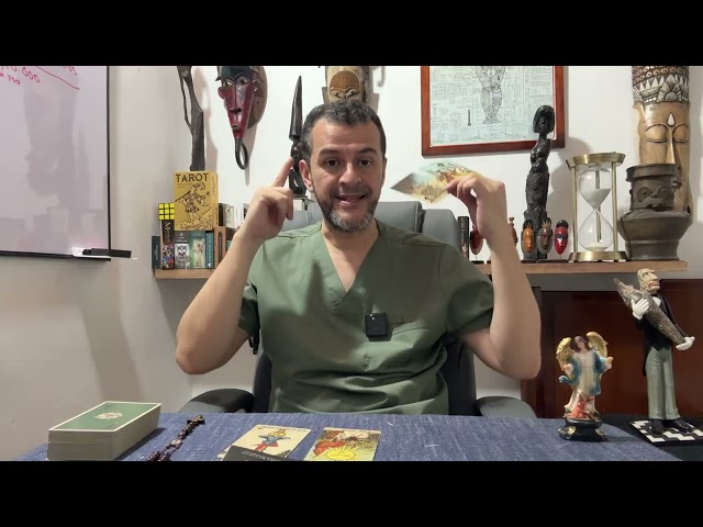 Vídeo relacionado con RIXERKOC Signo del Zodiaco Collar para Mujeres Constelación Tarot Colgante Doble Cara 18K Oro Inoxidable Signo del Zodiaco Joyería Regalos para Chicas (Géminis)