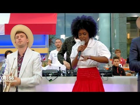 KUNGS ft. MEL SUGAR 🎺 💃 🎺 This Girl @moma 20.06.2016