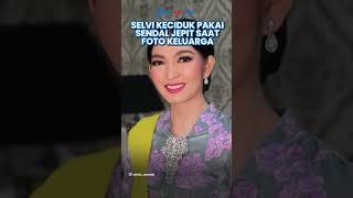 Selvi Ananda Keciduk Pakai Sandal Jepit Rp 15 Ribuan saat Foto Bareng Keluarga Jokowi