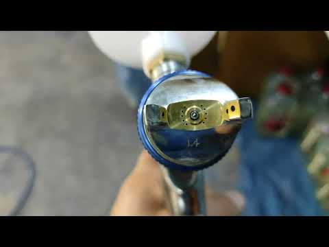 Simson Schwalbe lackieren - Schwester Agnes.Hauruck Aktion zum Geburtstag fürn Kumpel seine Tochter.