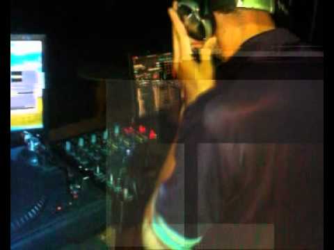 Clubbing Set 2011 - DJ Wiizard (Underground Sounds)