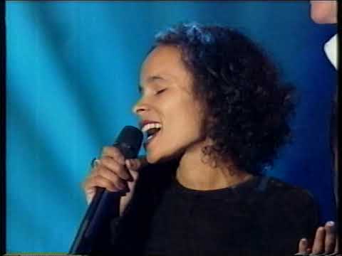 rod stewart and the helicopter girl