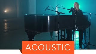 ALEXA FESER – PARADIES IM KOPF (Akustik Piano Version)