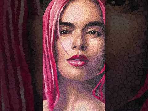 @KarolG mosaic art by @kevinchampeny1661 🌈☀️ 7,000 hand cast objects 🤩