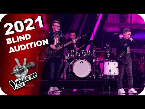 AC/DC - T.N.T. (The Rockets) | The Voice Kids 2021 | Blind Auditions