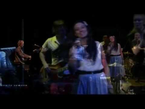 Emily McEwan Free-Live in Tokyo