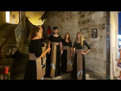 Ženska klapa Mirabela Omiš. DA SAM MUŠKO U MOGA ČAĆE