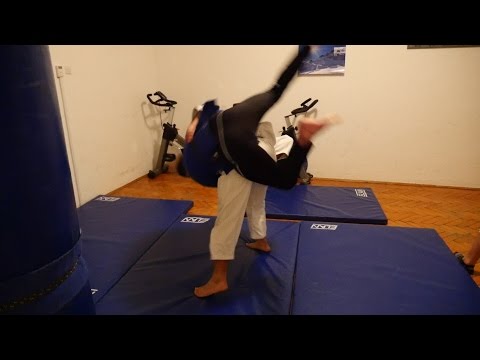 Ko biatlonec obleče kimono