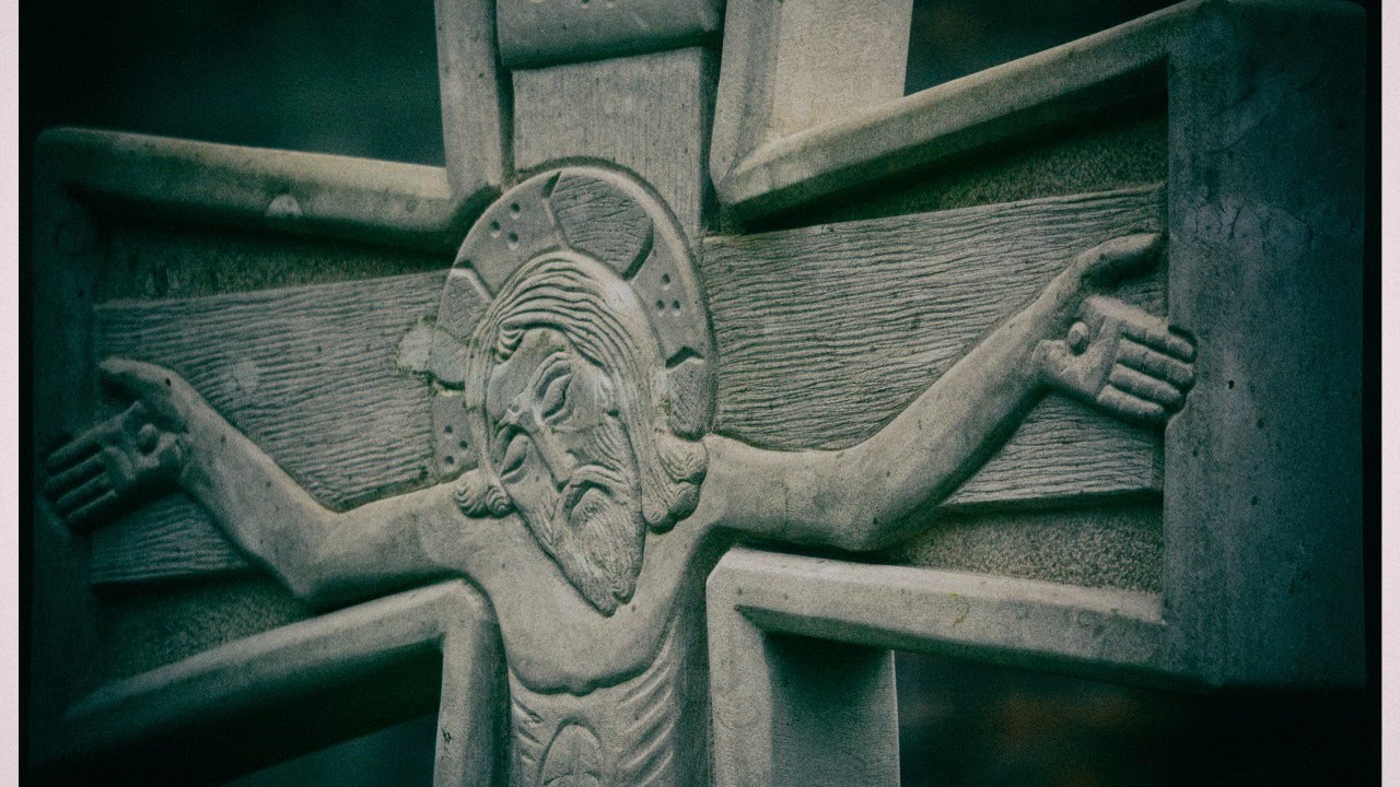 4.10.2021. У 21:30, ВЕЧЕ СА О. МИЛОРАДОМ МИРОВИЋЕМ И ГОСТИМА