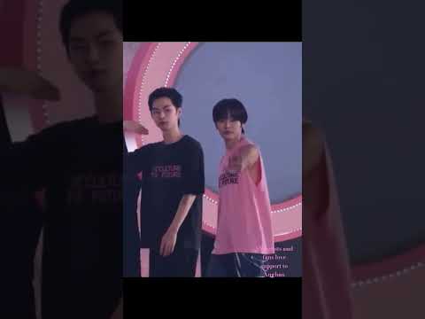 SM artists with Xnghan _ Day2 SMTown _ Tokyo #nct #nctdream #nctwish #xnghan #superjunior #smtown