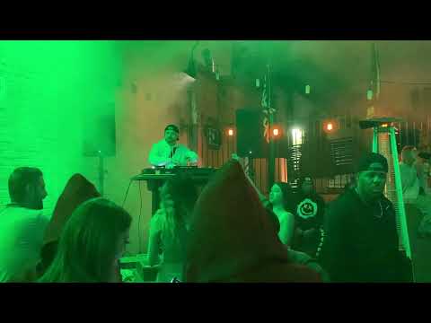 Secret Camera Peep At Twist, Salt Lake City, Utah