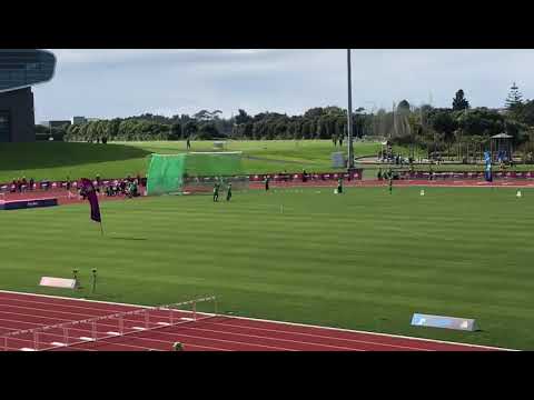 CLAUDIA MUNIZAGA 300 VALLAS AUCKLAND