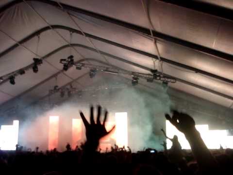 TAO 2010, Markus Schulz, Oceanlab vs. Gareth Emery - On a Metropolis Day (Black Army Mashup)