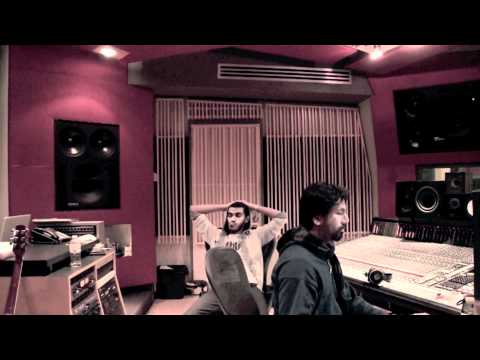 The Glowsticks - Mixing Session for new track "M.A.M" - ( Verse-Atile and DarkAce)