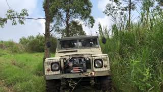 preview picture of video 'BIG - PBW Jungle Offroad @Citeko by Bidix Tour and Travel'