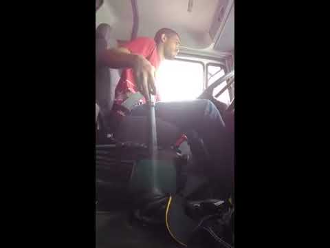 Cambiando MB LS1634 (capô abriu kkkk)