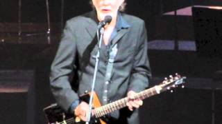 Tuomari Nurmio - Paavi Roskapankissa