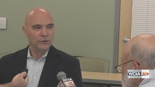 From the Farm: Congressional biotech commissioner visits U of I