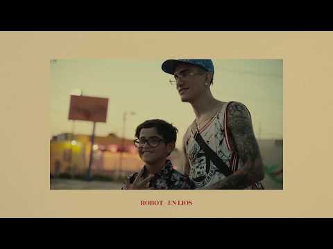 Robot95 - Robot - En Líos (Video Oficial)