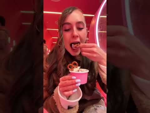 YOU HAVE 1 HOUR TO EAT AS MUCH ICE CREAM AS YOU WANT?!