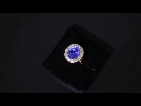 Oval Ceylon Sapphire Diamond Cluster Ring M2226