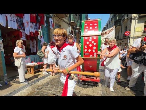 [SF26] Struendo Txiki en una mañana muy calurosa de los Sanfermines 2026