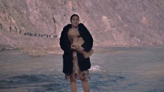 Trailers In Spanish Dios es mujer y se llama Petrunya - Trailer subtitulado en español (HD) anuncio