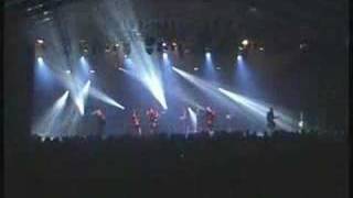 Red Hot Chilli Pipers Live - Rory McLeod