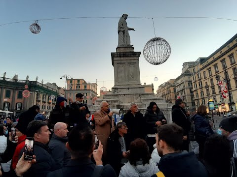 No vax, protesta flop a Napoli col generale Pappalardo