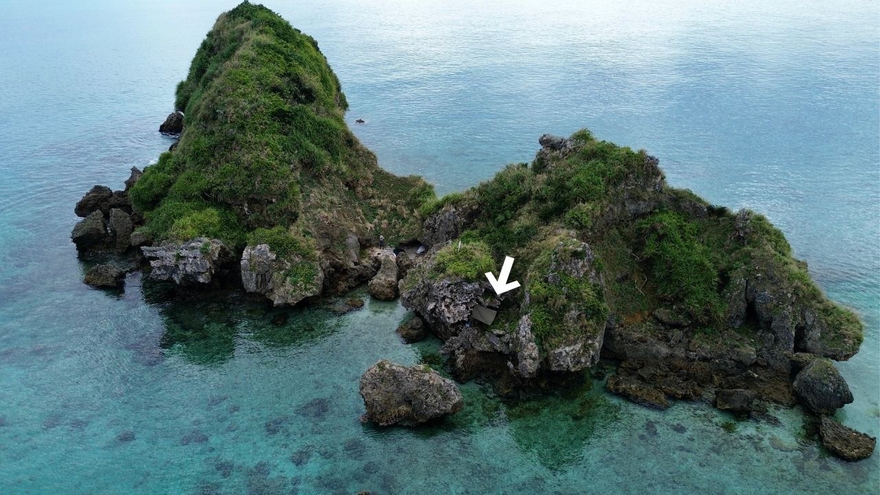 無人島で釣りキャンプする社畜｜化け物に竿を持っていかれた休日