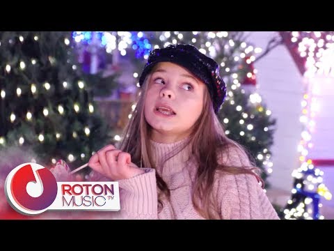 Mariuca -  ¡Hola, Santa! | Official Video