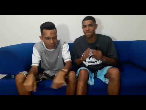 MC Contente & Menino de Ouro - Taquei Fogo na Bomba