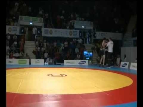 KORNILOV (RUS) - DATUNASHVILI (GEO) 1/2 Final  74 Kg Junior World Championship 2011 Bucarest