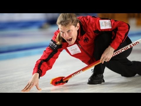 CURLING:World Women's Chp 2013 - Draw 13 SUI-GER
