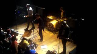 The Futureheads - Walking Backwards