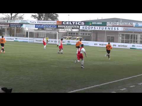 17 nov 2012 IJssselmeervogels C1 - VV De Meern C1 com 2-5 Mooi schot Vinny