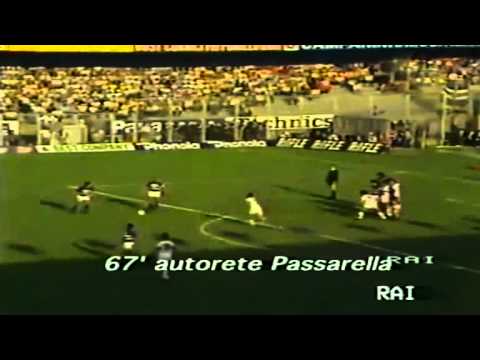 Serie A 1984-1985, day 05 Sampdoria - Fiorentina 2-0 (Renica, Passarella o.g.)